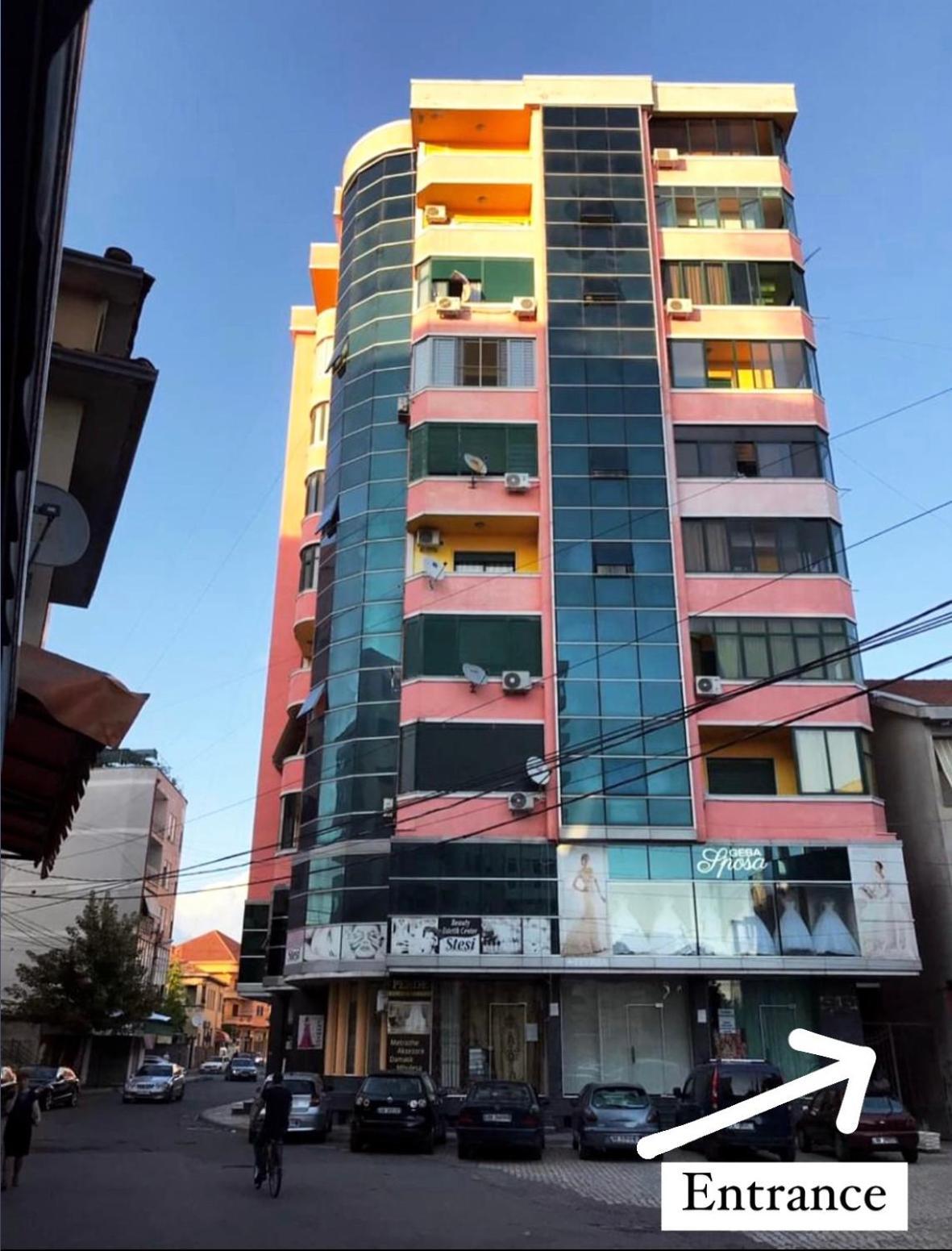 Sol Apartments - 2 Bedrooms Shkodër Exteriör bild